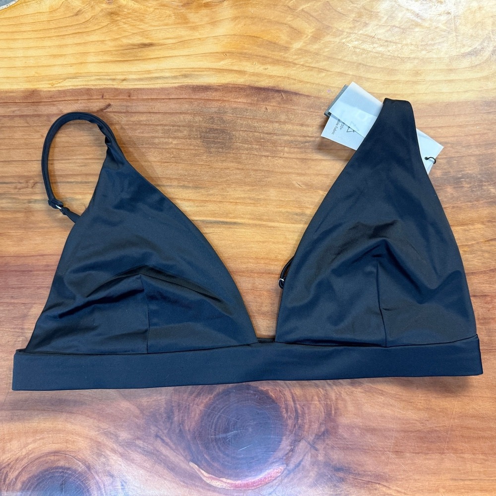 NEW Une Piece Swim Women's Bathing suit Top US 16 AU 20 Never say never Bralette